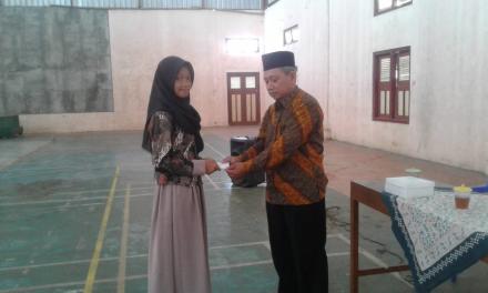 PEMBERIAN FASILITAS PENDIDIKAN KEPADA ANAK YATIM